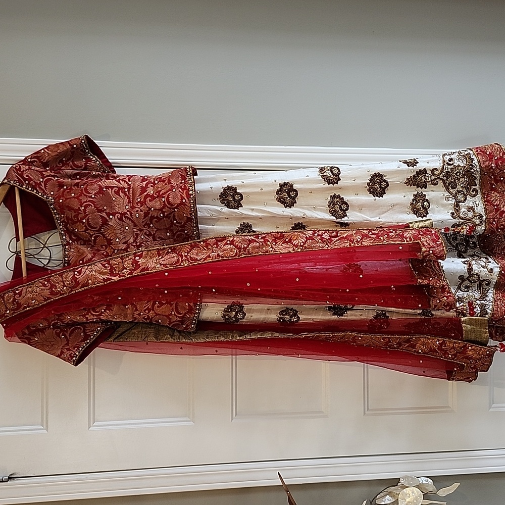 Silk Lengha Size 8.